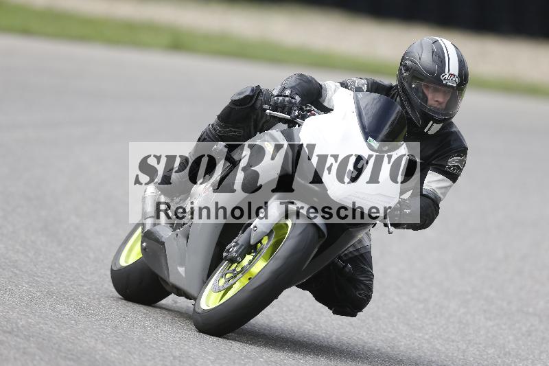 /37 28.07.2025 Dunlop Ride und Test Day ADR/Einsteiger gruen/9